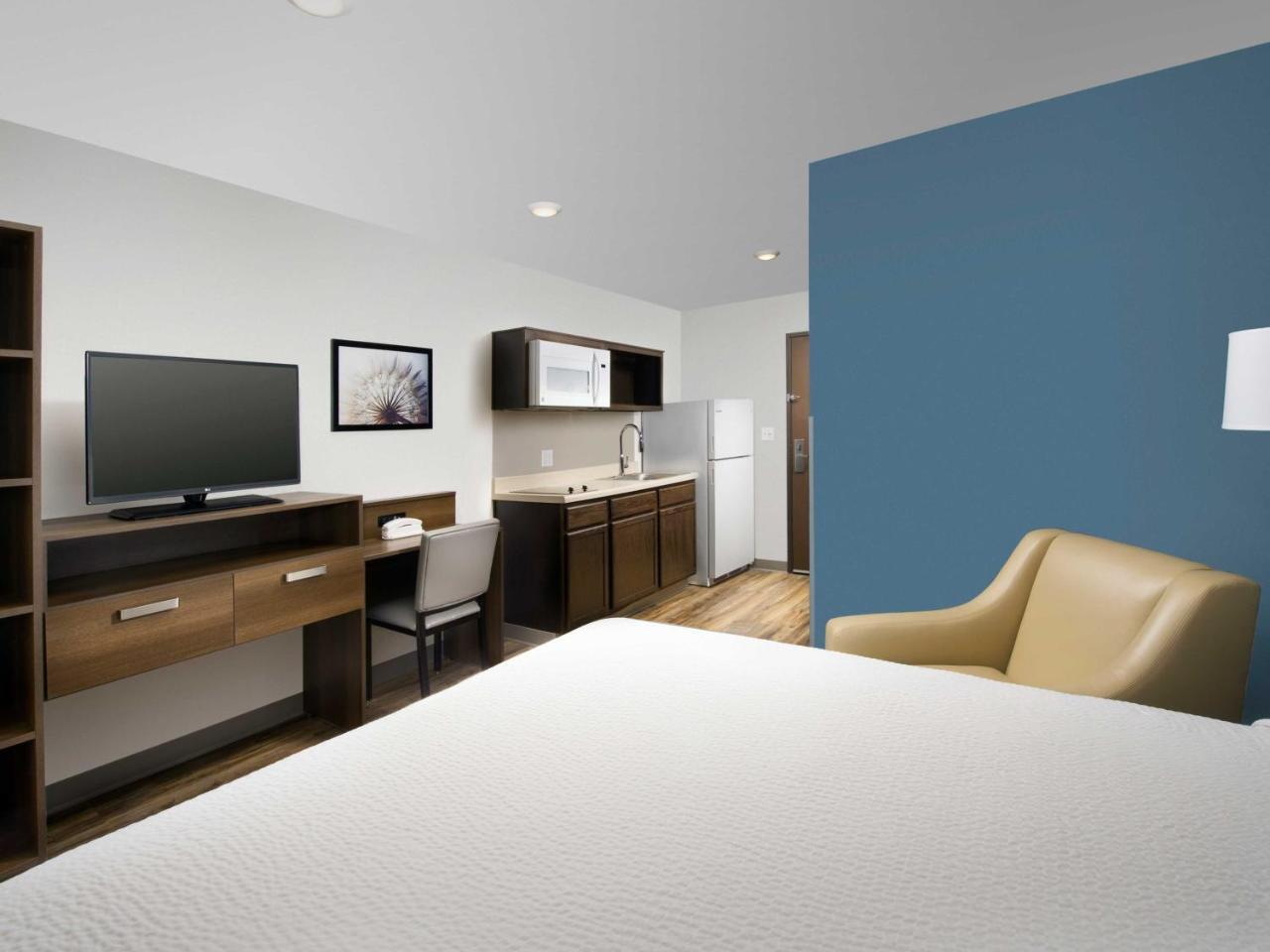 Woodspring Suites Fargo North Near Ndsu Dış mekan fotoğraf